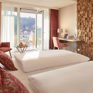 Deluxe Zimmer mit Kingsize-Bett im Flügel